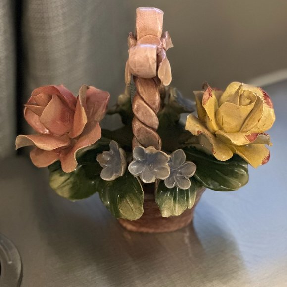 Vintage Capodimonte Porcelain Pink, Yellow & Blue Flower Basket Made In Italy 8" - Picture 1 of 6